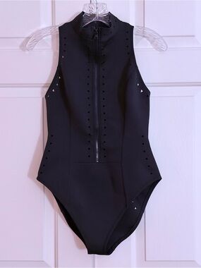 GIGI C Mathilda One-Piece Surf Suit Black Size Medium